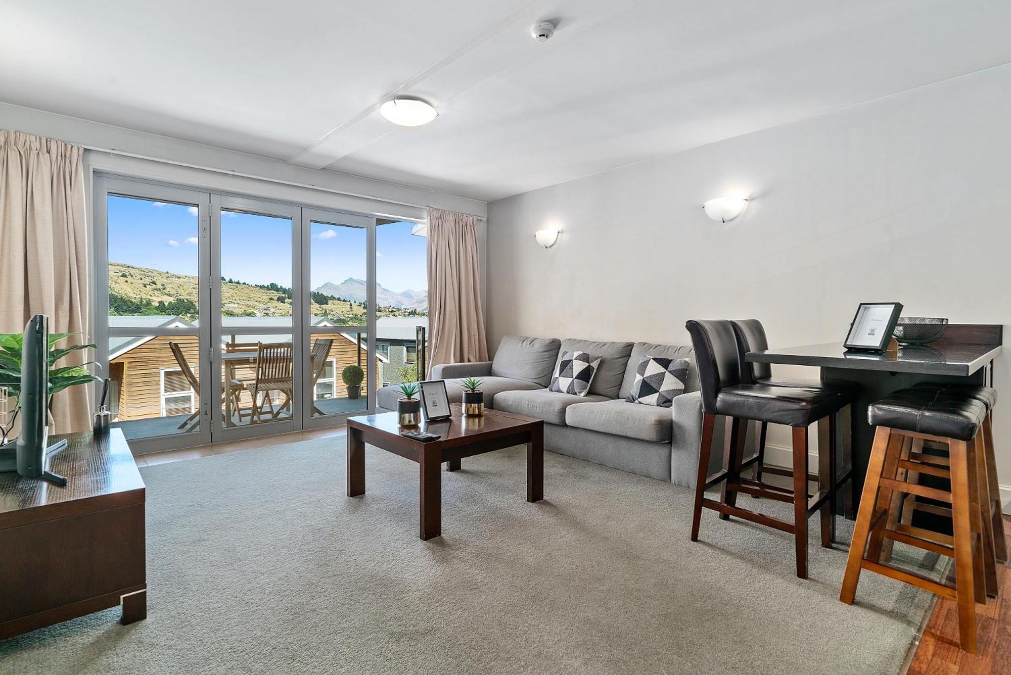 Lakeside Living - Modern 2-Bedroom Apartment Queenstown Ngoại thất bức ảnh